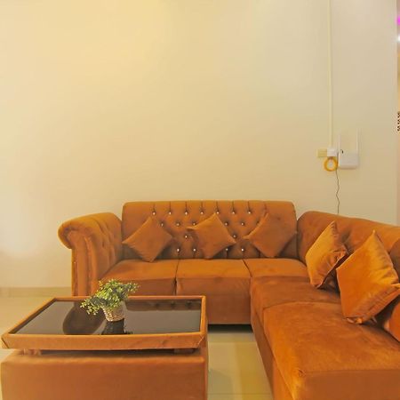 Utama Residence Padang  Exterior photo