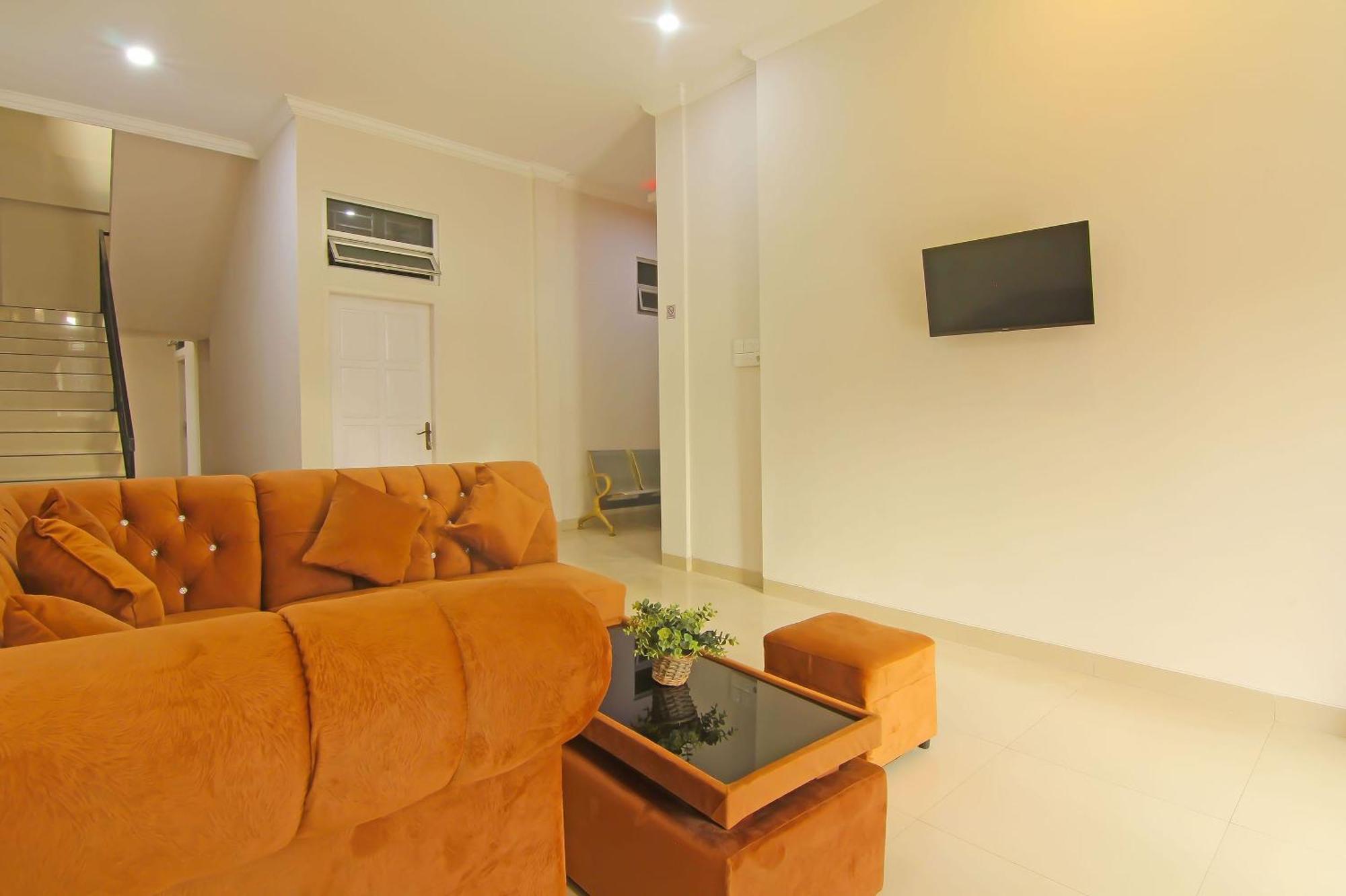 Utama Residence Padang  Exterior photo